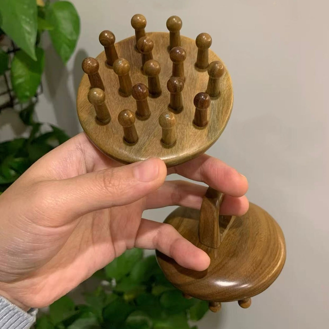 Joy Garden Green Sandalwood Wooden Hair Brush main image – medium firmness round paddle massage comb for hair growth and scalp care