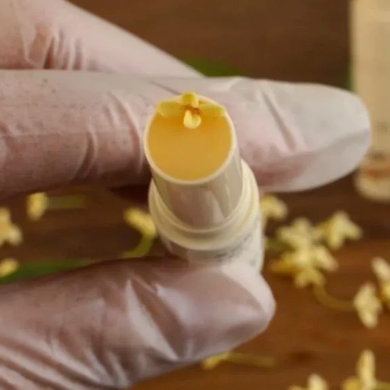 Joy Garden Osmanthus & Honey Natural Lip Balm main product image – food-grade moisturizer with jojoba oil and beeswax for soft, smooth, nourished lips