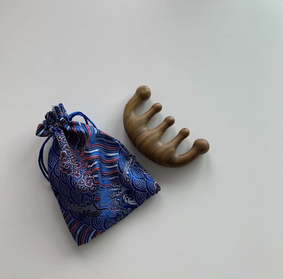 Green Sandalwood Facial & Scalp Massage Comb – Five-Finger Meridian Comb