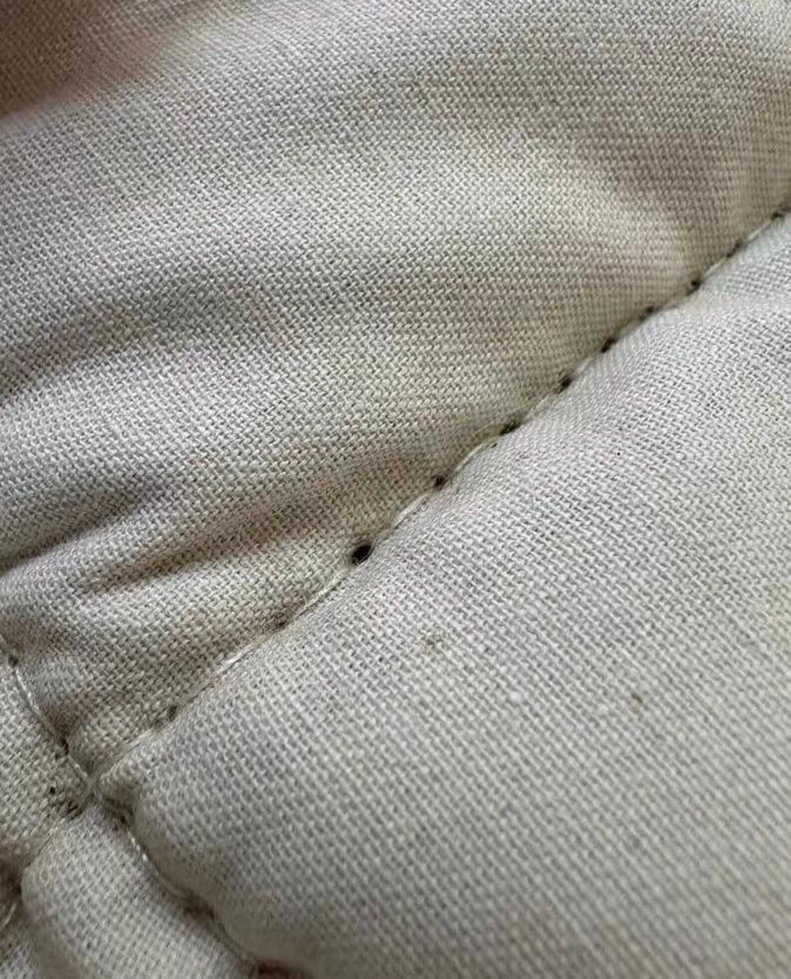Joy Garden Moxa Cushion Fabric Detail – Cotton-Linen Cover, Soft and Breathable Material