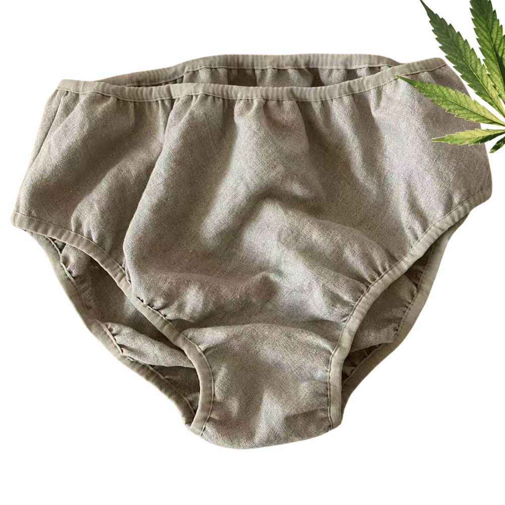 Display of 100% pure raw hemp fibers, highlighting the eco-friendly, additive-free, and chemical-free material source.