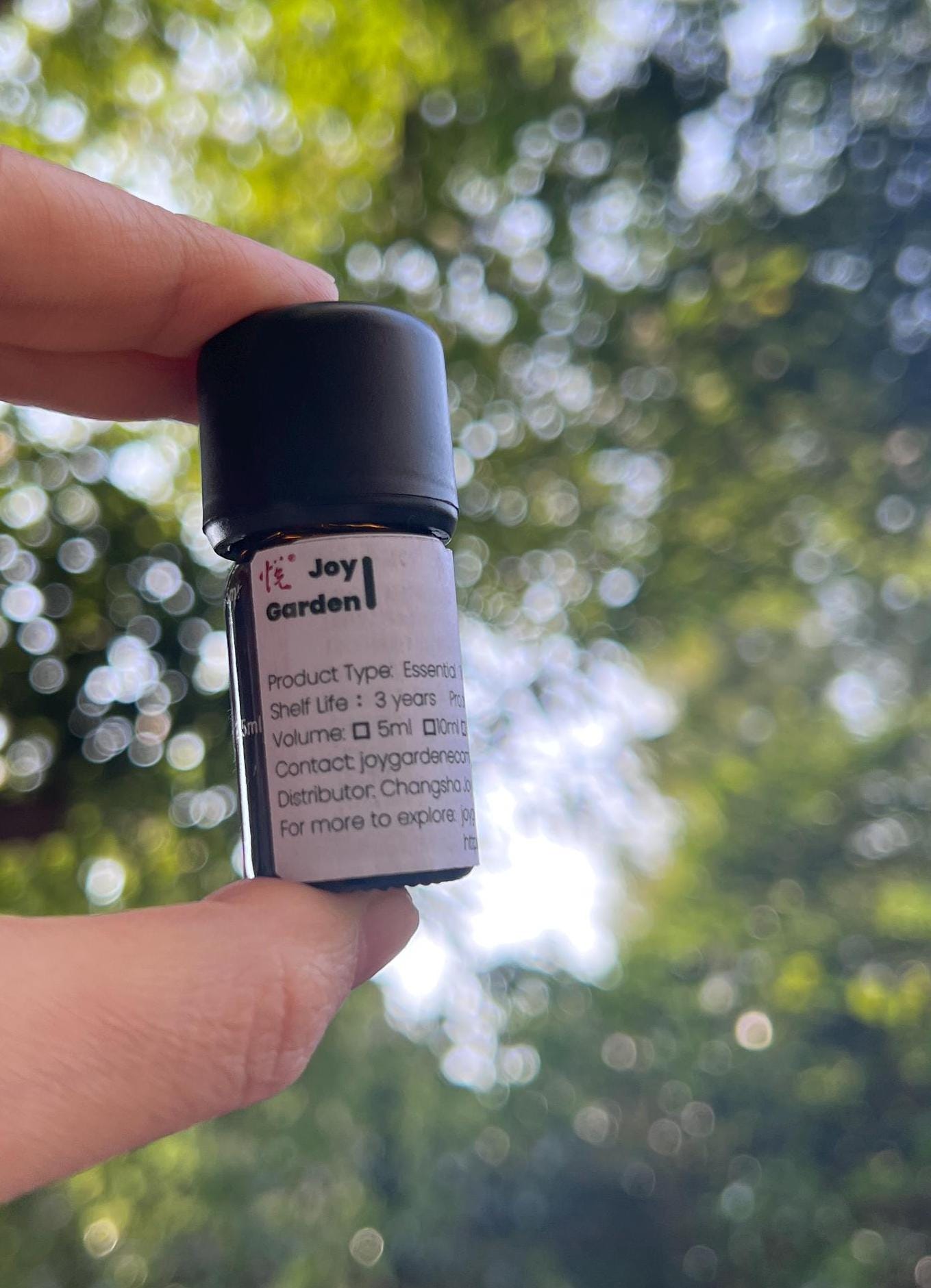 Joy Garden pure plant essential oil extracted by supercritical CO2 method, 100% natural and highly concentrated botanical aroma